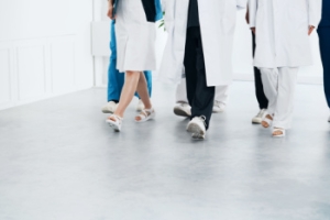 Choosing the Right Shoes for Medical Workers